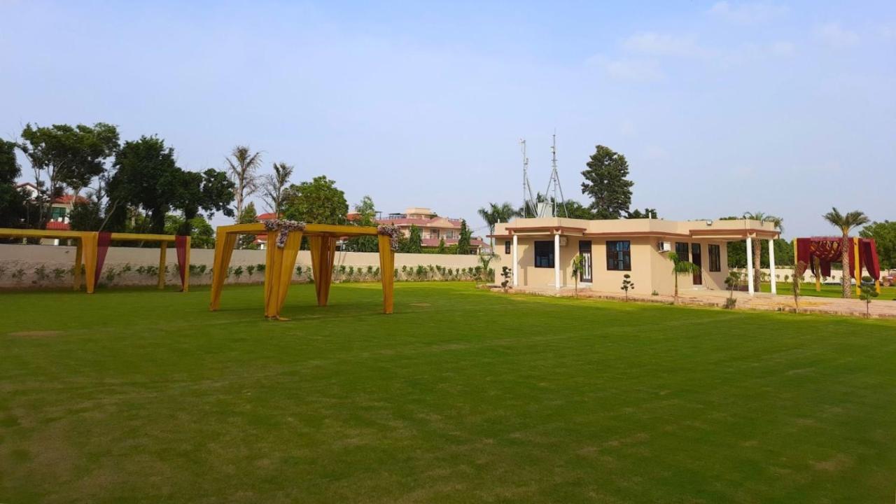 Villa Wedlock Farms - Events Venue Gurgaon Esterno foto